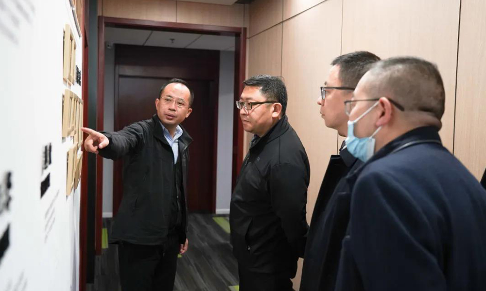 会员动态丨恩施州委常委、副州长王磊一行莅临南京三德集团考察