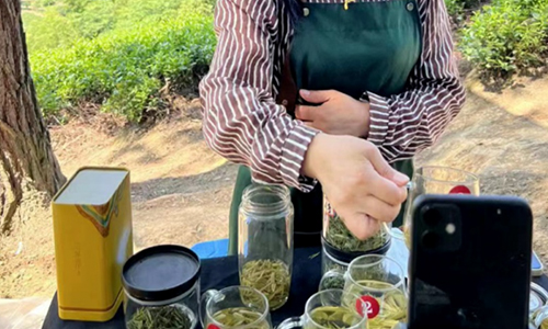 新趋势：更多年轻人喜欢在直播间买茶