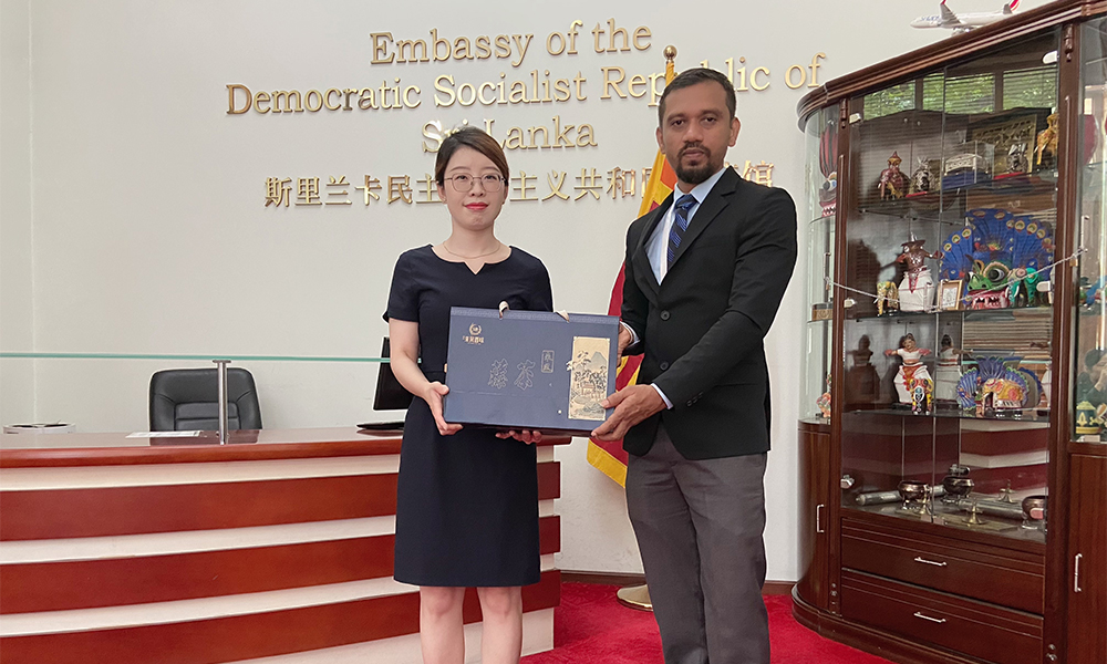 我会国际部主任唐亚萍拜访斯里兰卡驻华大使馆新任茶叶推广官