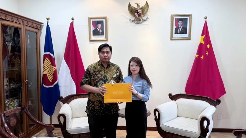 Tea Industry Committee visited to the Commercial Counsellor of the Indonesian Embassy in China