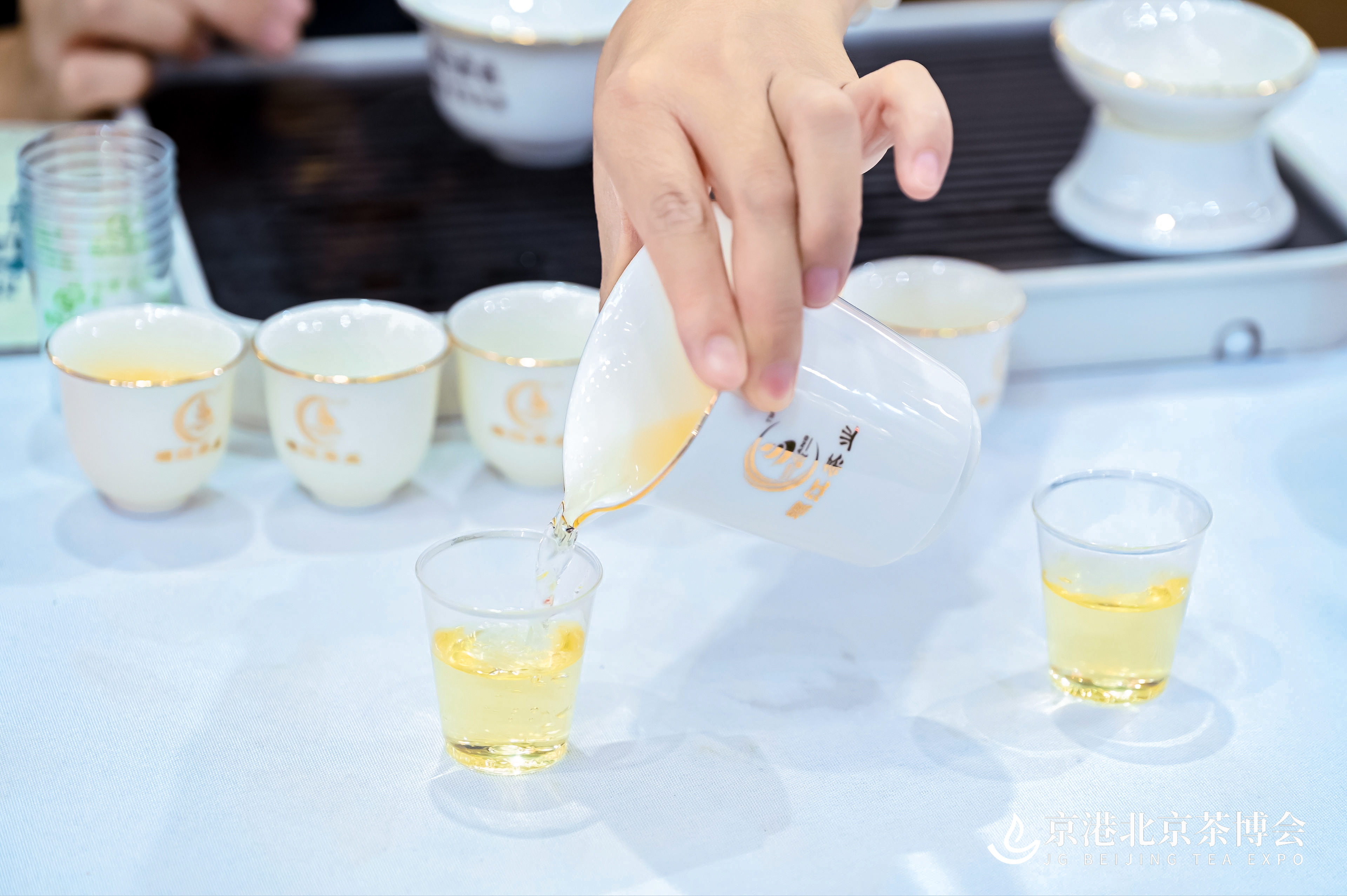 业内资讯｜中国科学家新发现：茶汤香气，能“骗”你的舌头觉得更甜